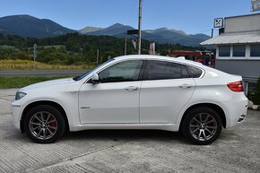 BMW X6 xDrive 50i - 8