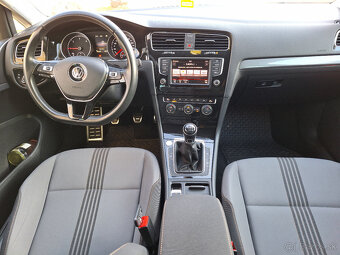 VW GOLF 7 Allstar 2,0 Tdi 110kw r.2016 kombi - 8