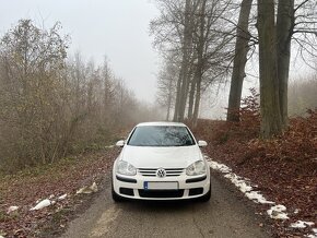 Volkswagen Golf 1.6 Automat - Po veľkom servise/STK do 2026 - 8