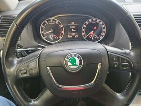 Skoda Octavia 2 1,6 benzín 59 000 km  Nelakovaná pôvodná - 8