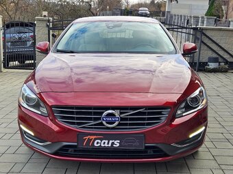 Volvo V60 D4 2.0L Drive-E Momentum Geartronic - 8