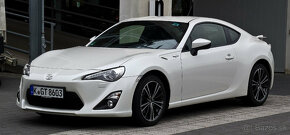 Subaru BRZ / Toyota GT86 - orig. 17" alu disky - 8