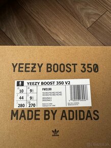 Adidas Yeezy č.44 - 8