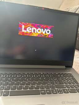 Lenovo - 8