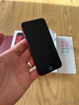 iPhone SE 2020 64 gb Red - komplet príslušenstvo, záruka - 8