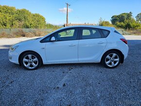 Opel astra j 1,7diesel - 8