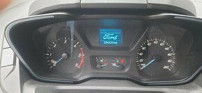 FORD TOUNERO CUSTOM 2,2 TDCI  8mist 114kw long - 8