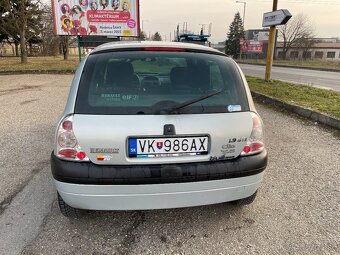 Renault Clio 1.9 dTi - 8