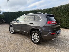 Jeep Cherokee 2.2 TD Overland ADI AWD - 8