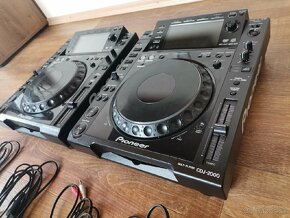 Cdj 2000 - 8