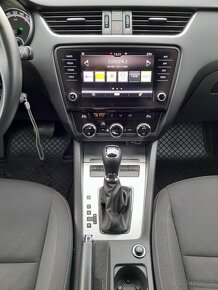 Škoda Octavia Combi TDI DSG ,r.v.2019, 149000km - 8