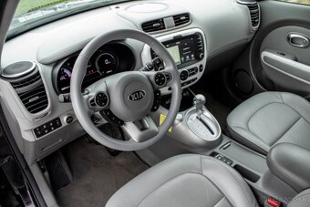 Kia Soul AC Platinum - 8