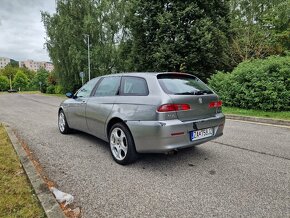 Alfa romeo 155 SW 1.9 JTD 16v - 8