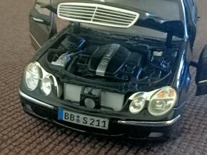 Mercedes E klasse T modell - 8