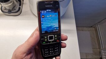 Retro mobil Nokia E66 - plne funkčná, opotrebovaná - 8