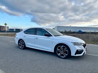 Škoda Octavia 2.0 TDI RS DSG - 8