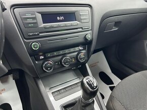 Octavia Combi 1,6 TDI Ambition M5 77kW Top stav - 8