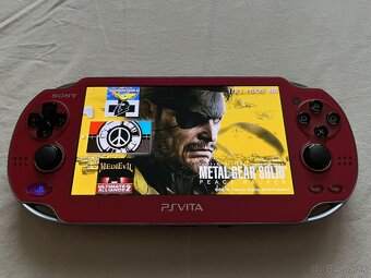 PS Vita, hacknuta s 256 GB kartou plnou hier - 8