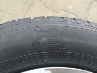 Orig. sada VW, Škoda, Seat 5x112 R17 + pneu 215/65 R17 - 8