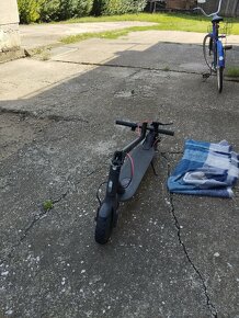 Mi Elektric Scooter Pro 2 - 8