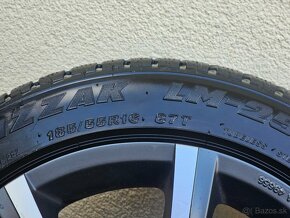 Zimne R16 Bridgestone BLIZZAK LM25 - 8