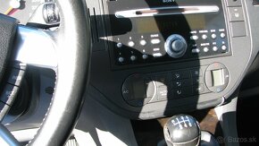 Ford C MAX 2,0 TDCi, r. 2006 - 8