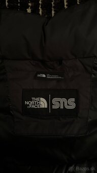 The North Face SNS Nuptse Jacket - 8