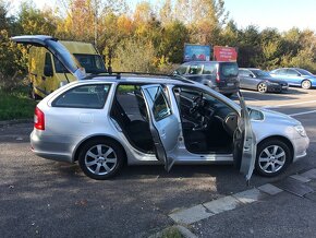 Škoda Octavia Combi 1.2 TSI Elegance DSG - 8