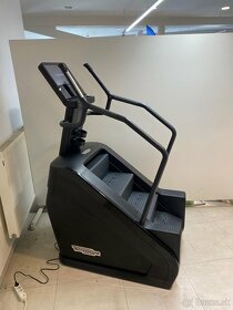 Technogym Artis Step Black edition- schodový trenaž - 8