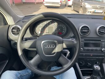 Audi A3 - 8