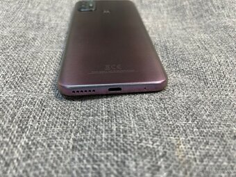 Motorola Moto G30 [6/128GB] plne funkčný - 8