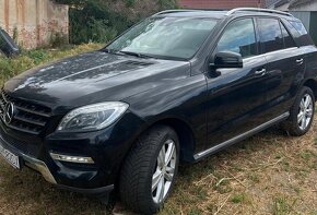 Mercedes Benz ML - 8