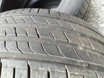 235/50 r18 letne pneu - 8