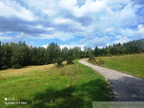 Veľký pozemok s chalupou s popisným číslom neďaleko Banske - 8