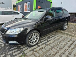 Škoda Octavia Combi 2.0 TDI CR DPF Elegance - 8