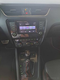 Škoda Octavia Combi 2.0 TDI DPF RS DSG - 8