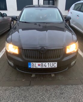 Predám škoda superb 2.0 TDi 103kW DSG - 8