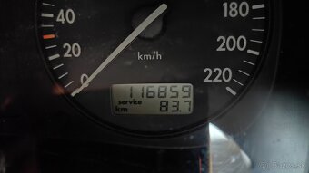 VW Polo 1.4  16V 74kW 1998 - 8