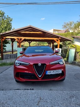 Stelvio QV - 8