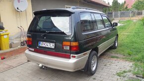 mazda MPV 3,0 V6 - 8