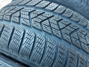 235/60 R18  -nové zimné Run Flat - 8