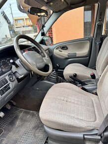 SUZUKI GRAND VITARA  4X4 - 8