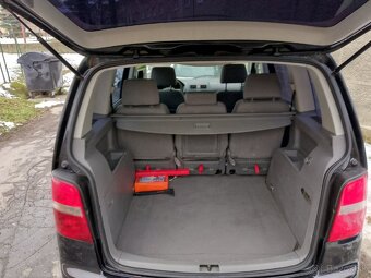 Volkswagen Touran 1, 9 TDI M6 - 8