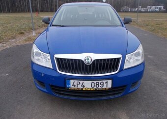 Škoda Octavia 1,6 TDI nafta manuál 77 kw - 8