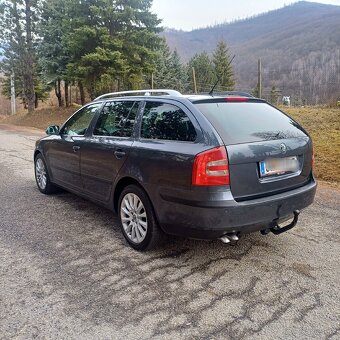 Škoda octavia II 1.9 TDI 77kw - 8