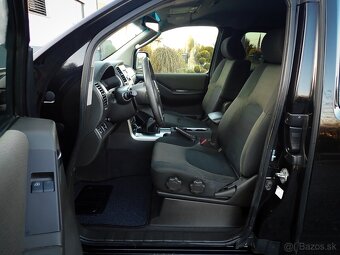 NISSAN NAVARA 2.5Dci 140kW MANUAL- 2011 - DLHA KORBA - STK - 8