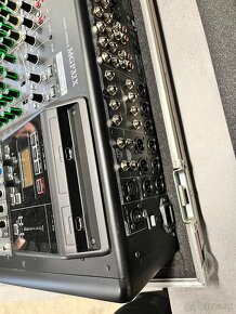 Yamaha MGP32X + case - 8