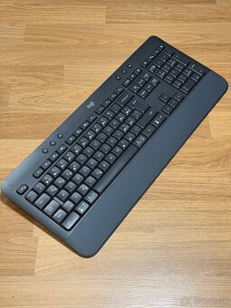 Klávesnica Logitech K650 + myš M650 - 8