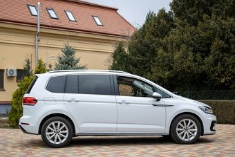 Volkswagen Touran R-Line 1,5 TSI DSG - 8