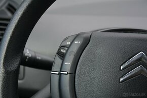 Citroen C4 1.4 16V, SR. voz, 1. majiteľ - 8